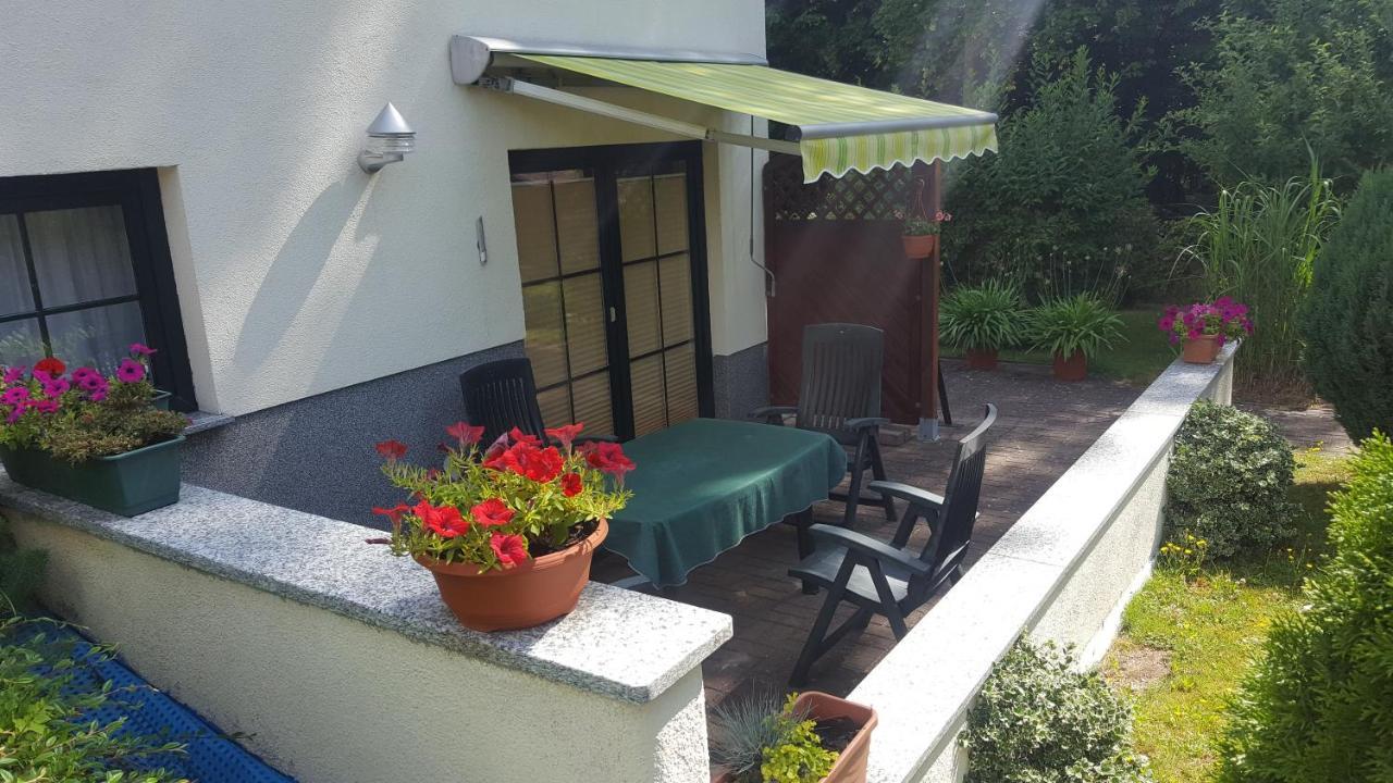 Ferienwohnung "Am Fechtertor- Eingang Zum Schlosspark" Putbus Esterno foto