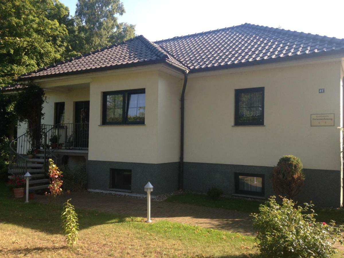 Ferienwohnung "Am Fechtertor- Eingang Zum Schlosspark" Putbus Esterno foto